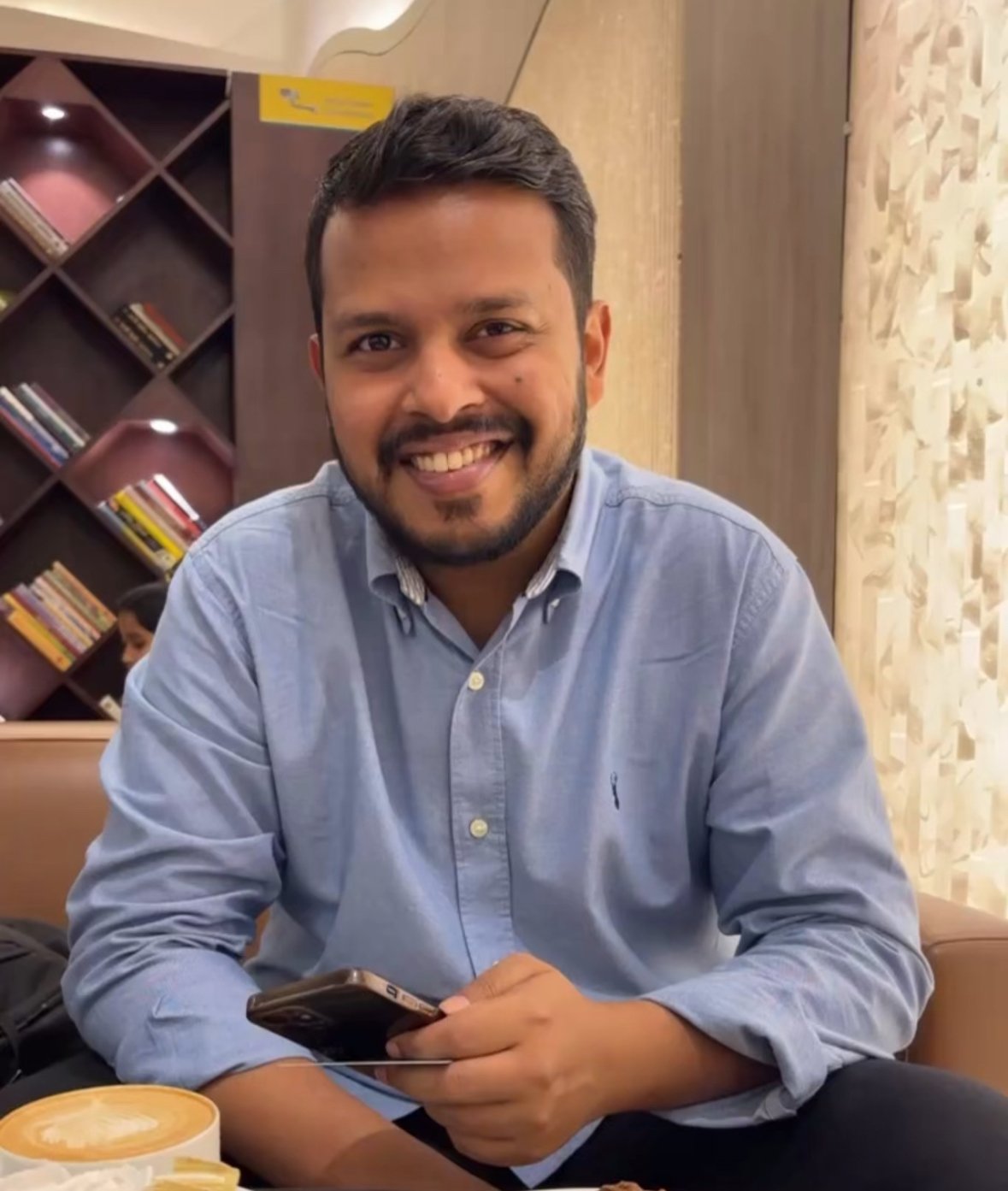 Sanzar Adnan Alam